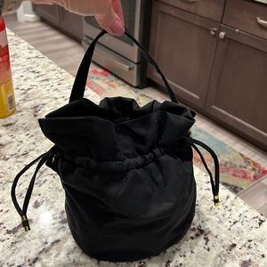 Ysl authentic not going lower then 15$ in perfect condition!